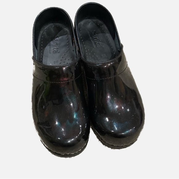Sanita Shoes - Sanita Black Pro. Patent Leather Clogs EU 37 US 
6.5-7